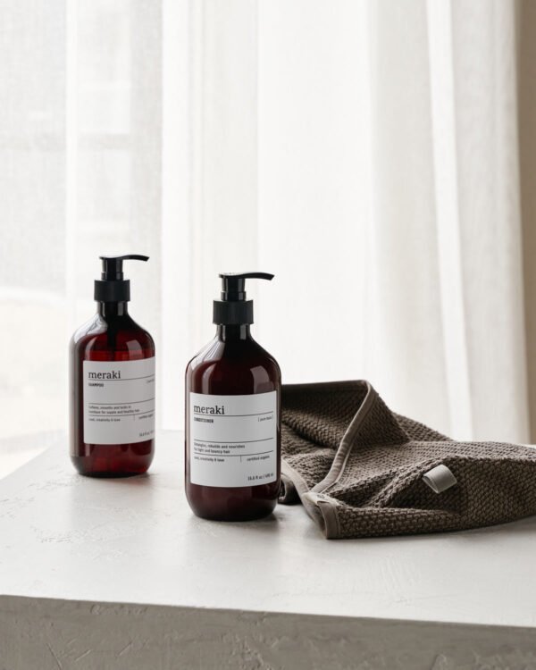 Hárnæring Pure Basic frá Meraki 490ml - Image 3